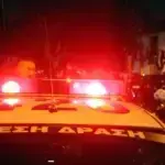 Βριλήσσια: 45χρονος με τσεκούρι σπάει αυτοκίνητο και σπίτια