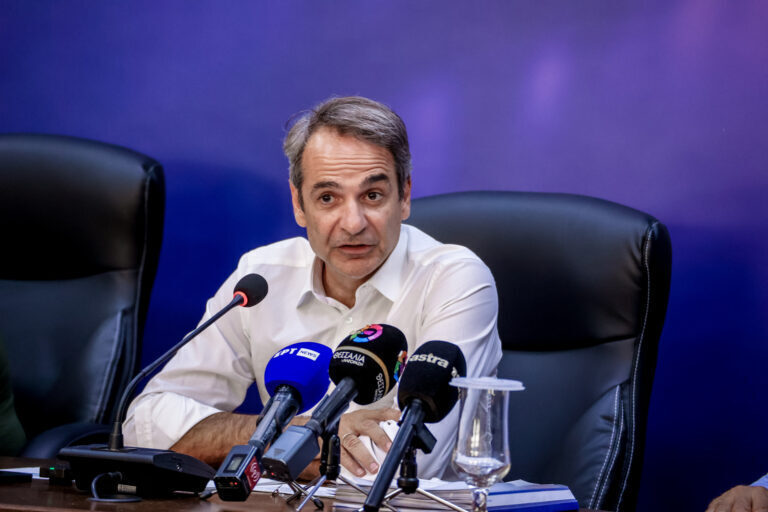 Ο Κυριάκος Μητσοτάκης έδωσε συγχαρητήρια στον Νίκο Ανδρουλάκη – «Να συναντηθούμε σύντομα»