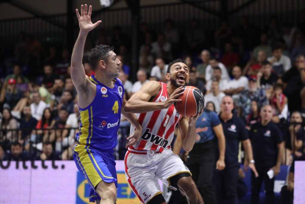 Super Cup: Ίδρωσε αλλά πήγε τελικό ο κακός Ολυμπιακός – Τον περιμένει ο Παναθηναϊκός