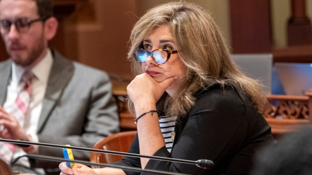 Σκάνδαλο στις ΗΠΑ: Μία Γερουσιαστής κατηγορείται για σεξουαλική παρενόχληση υπαλλήλου