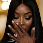 Ναόμι Κάμπελ: Απαγορεύτηκε να είναι… φιλάνθρωπος – Έβαλε τα κλάματα γιατί δεν «γνώριζε» τις ατασθαλίες