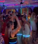 Θεοδώρα Γλύξμπουργκ: Νέες φωτογραφίες απο το βασιλικό γάμο – Ο ξέφρενος χορός της Μαρίας Ολυμπίας με την θεία της, Αλεξία και τη Νίνα Φλορ [εικόνες- βίντεο]