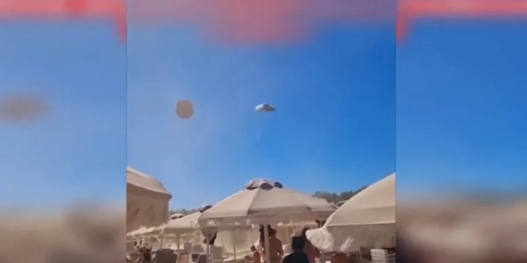 Χαλκιδική: Σάρωσε ανεμοστρόβιλος beach bar [βίντεο]