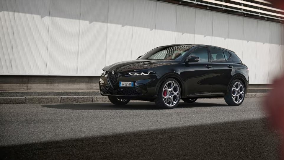 Αέρας ανανέωσης για την Alfa Romeo Tonale του 2025