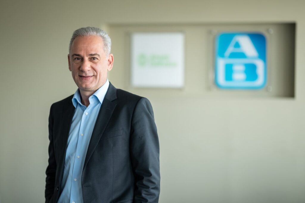 ΑΒ Βασιλόπουλος: Στρατηγική ανάπτυξης με νέα καταστήματα και επενδύσεις στην ποιότητα