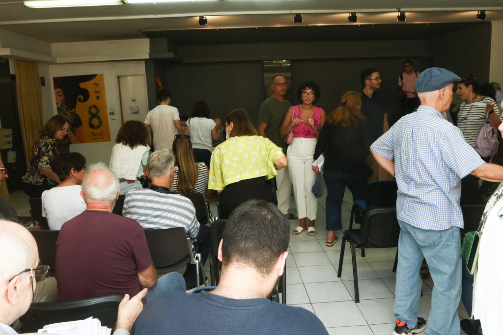 Εκλογές στο ΠΑΣΟΚ: Πάνω από 260.000 ψήφισαν μέχρι τις 18:00 – Πληροφορίες για παράταση –