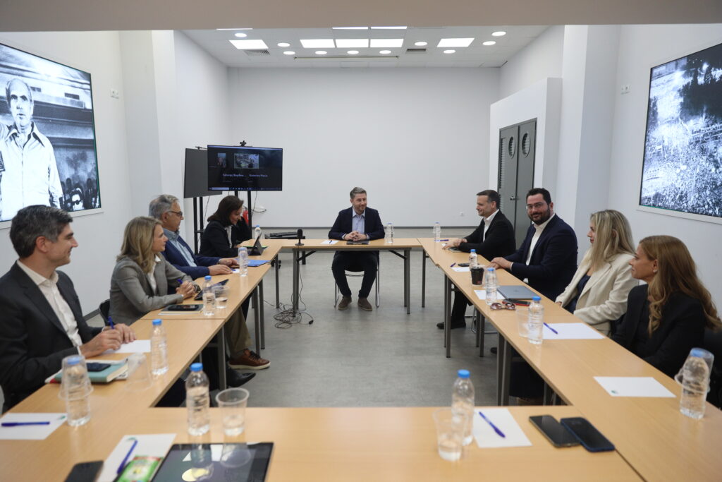 ΠΑΣΟΚ: Εσωστρέφεια στην πρώτη του Συντονιστικού