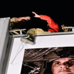 Κατάληψη του υπουργείου Κλιματικής Αλλαγής: Εποχικός πυροσβέστης απείλησε να πέσει από την ταράτσα αν επέμβουν τα ΜΑΤ