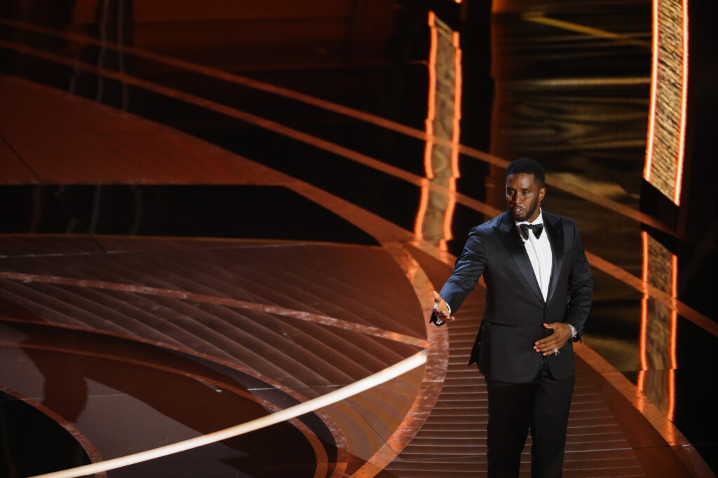 Sean “Diddy” Combs: Η δραστική κίνηση του ράπερ – Πώς εξαγόρασε τη σιωπή των διασήμων πριν τη σύλληψη-βόμβα
