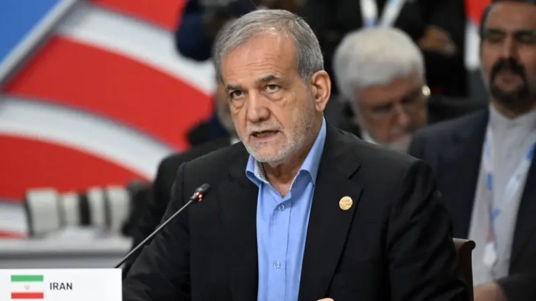 Μέση Ανατολή: Έρχονται αντίποινα – Το Ιράν θα δώσει την «αρμόζουσα απάντηση» στα ισραηλινά πλήγματα λέει ο Ιρανός Πρόεδρος – Πώς θα αντιδράσει το Ισραήλ