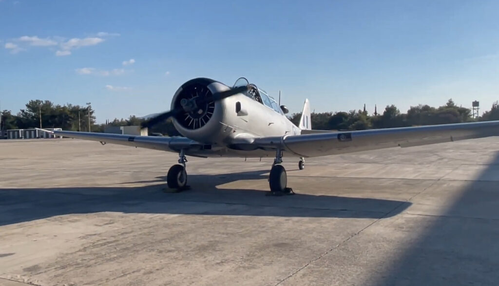 T-6 Harvard: Το ιστορικό αεροπλάνο της Πολεμικής Αεροπορίας ξανά στον αέρα