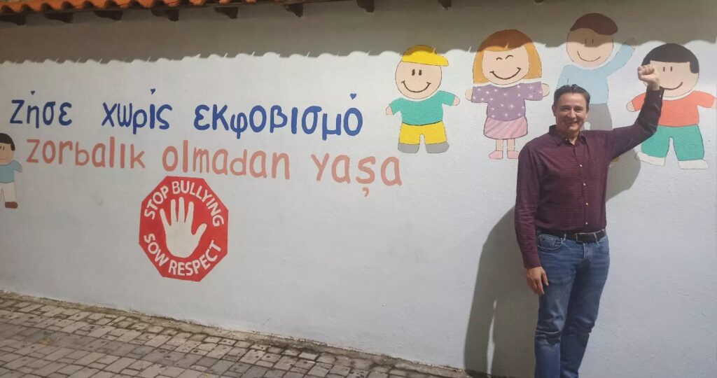 Επιβολή διγλωσσίας στη Θράκη επιχειρεί η μειονότητα (;)