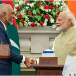 Βοήθεια με άρωμα Ινδίας στις Μαλβίδες φανερώνει το ανθρώπινο πρόσωπο του καπιταλισμού