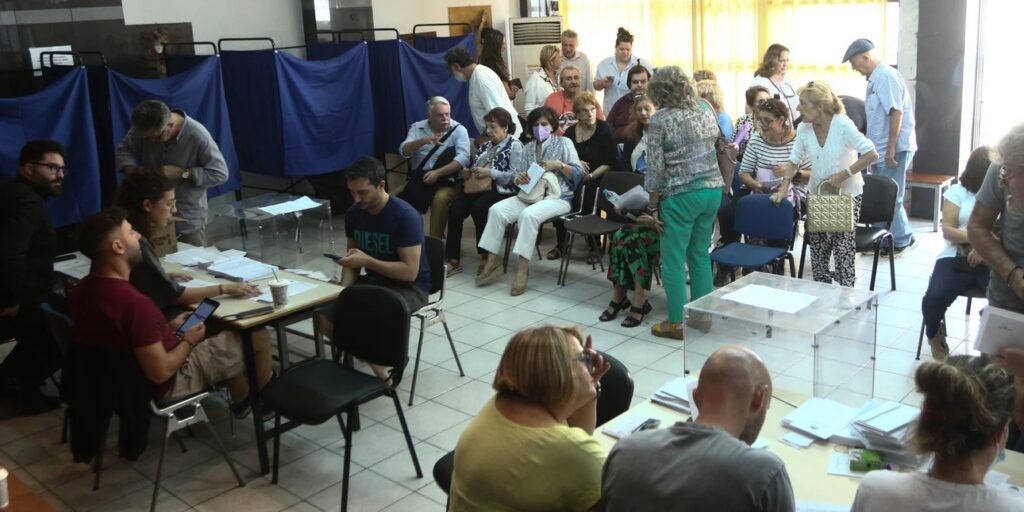 Εκλογές στο ΠΑΣΟΚ: Πάνω από 200.000 ψήφισαν μέχρι τις 15:30 – Αυξημένη κατά 19% η συμμετοχή σε