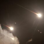 Ισραήλ: Σε εξέλιξη το δεύτερο κύμα της επίθεσης του Ιράν – Κάλυψαν τον ουρανό της Ιορδανίας