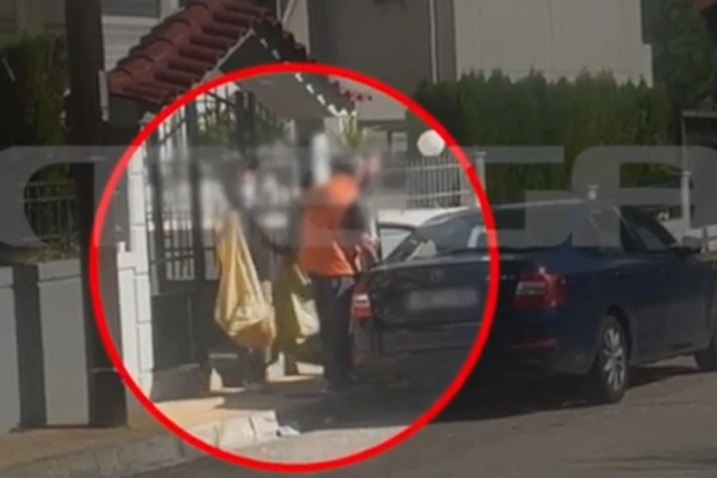 Καμένα Βούρλα: «Δεν τη σκότωσα εγώ» ισχυρίζεται η 50χρονη για τη δολοφονία της 84χρονης