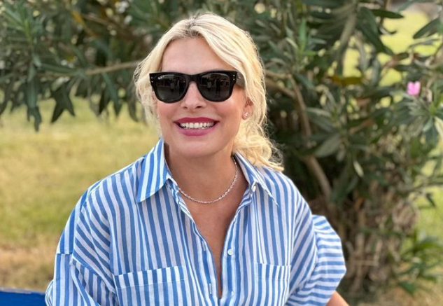 Ελένη Μενεγάκη: «Αλήθεια τώρα; Πόσο φθηνό;» – Απίστευτο κράξιμο κάτω από ανάρτηση της στο Instagram