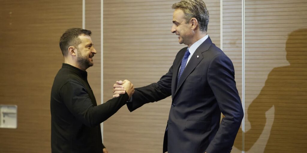 Συνάντηση Μητσοτάκη-Ζελένσκι: Επανέλαβε την σταθερή στήριξη της Ελλάδας στην Ουκρανία