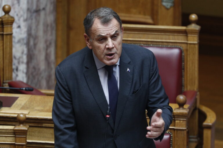 Ο Παναγιωτόπουλος έδωσε λύση στο ζήτημα της διερμηνείας