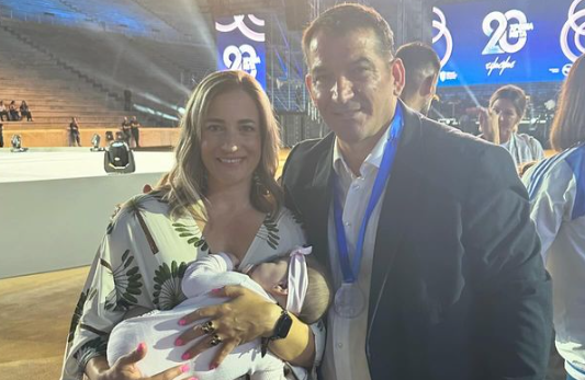 Πύρρος Δήμας: Η φωτογραφία με την κόρη του που «έλιωσε» τους ακόλουθούς του