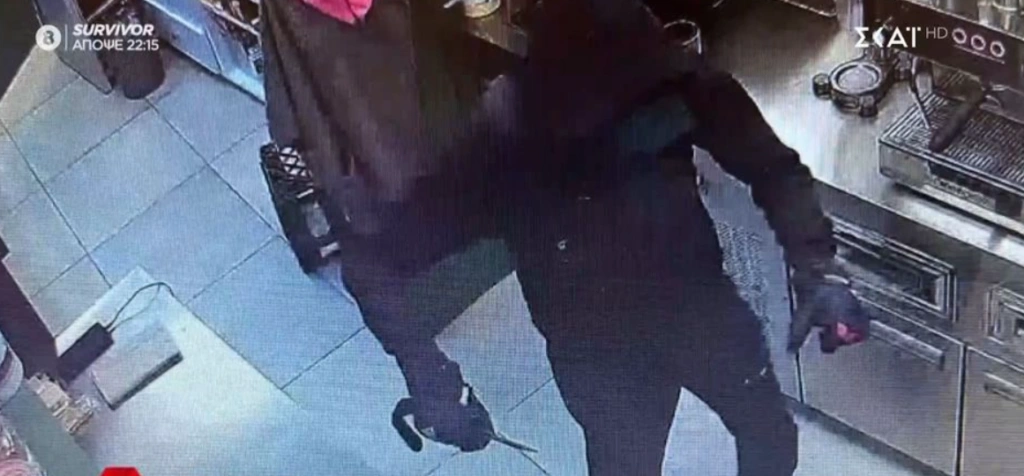 Βίντεο ντοκουμέντο από ληστεία καταστήματος ψιλικών – Απείλησαν με μαχαίρι τον υπάλληλο