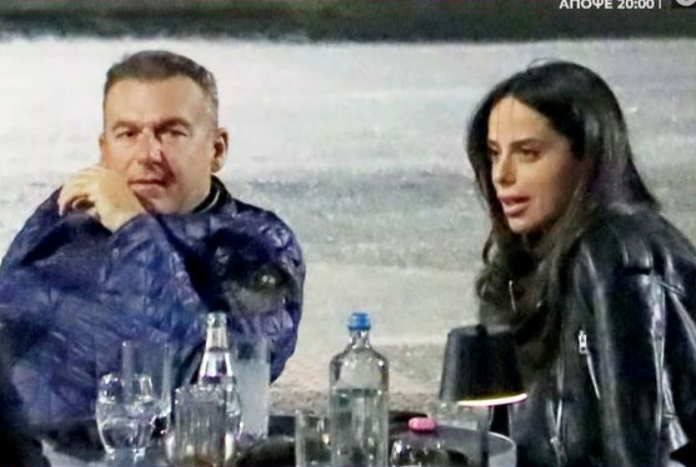 Λιάγκας – Αντωνά: Η σπάνια δημόσια εμφάνιση για δείπνο στην Γλυφάδα [βίντεο]