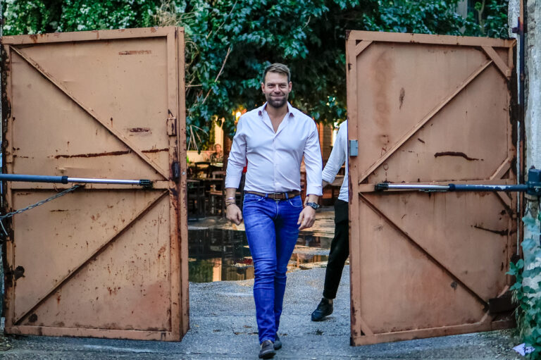 Ο Στέφανος Κασσελάκης θα παρουσιάσει την ιδρυτική διακήρυξη του νέου κόμματος το Σάββατο, 23 Νοεμβρίου 2024, στις 12:00 μ.μ., στο Ίδρυμα Μιχάλης Κακογιάννης.