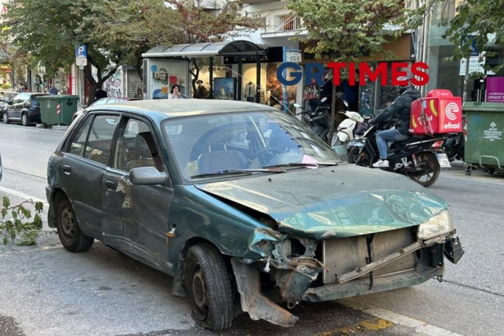 Θεσσαλονίκη: Οδηγός τα πήρε όλα σβάρνα στο κέντρο [βίντεο]