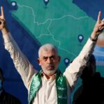 Γιαχία Σινουάρ: Η χειρόγραφη «διαθήκη» του πρώην ηγέτη της Χαμάς – Οι οδηγίες που άφησε για τους ομήρους