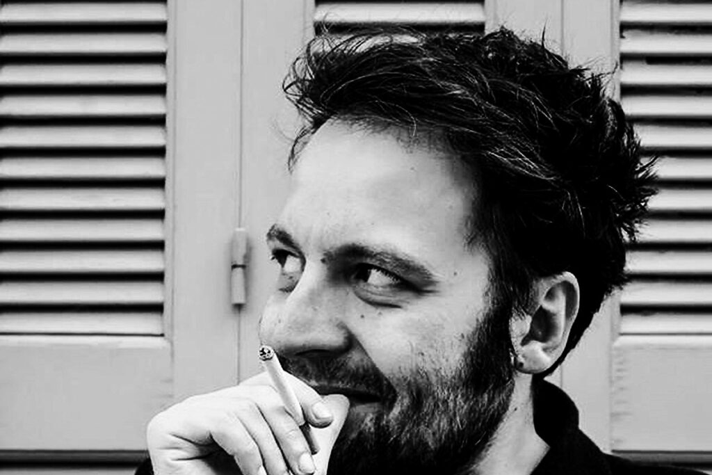 Αύγουστος Κορτώ στον ΕΤ: Ο πατέρας μου ήταν ο ήρωάς μου, αλλά δεν το αποδεχόμουν