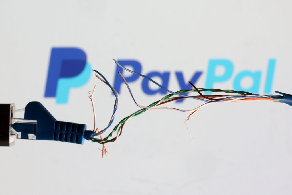 PayPal: Σύντομη διακοπή λειτουργίας παγκοσμίως