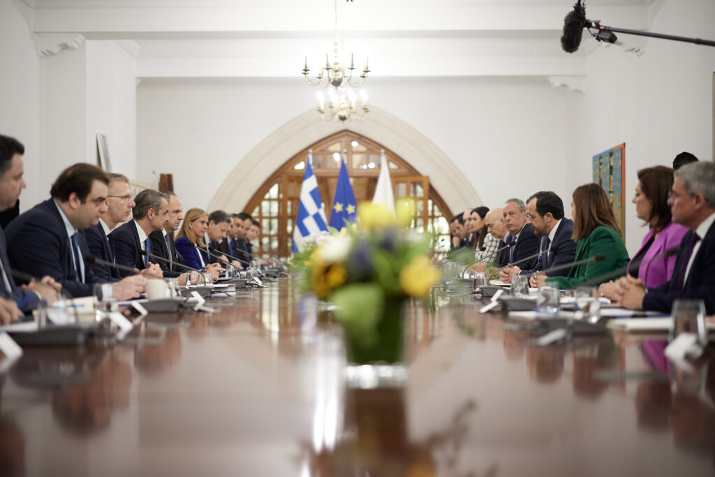 Κοινό ανακοινωθέν Ελλάδας – Κύπρου μετά την σύνοδο στην Λευκωσία: «Η λύση του Κυπριακού πρέπει