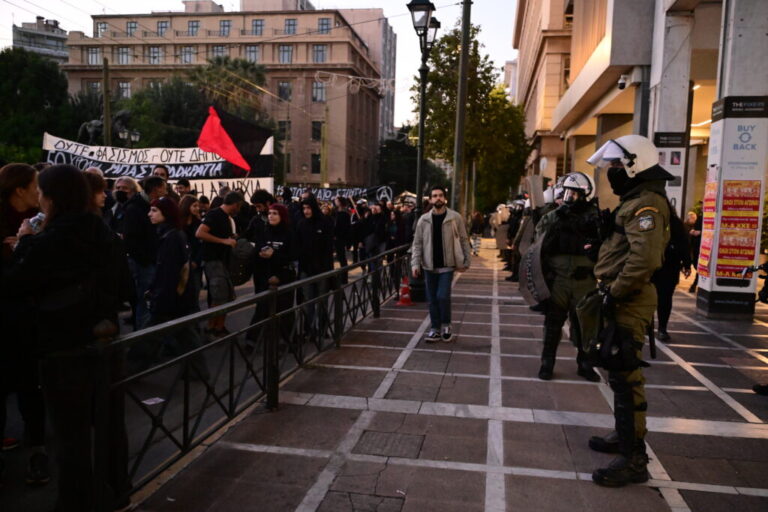 Πολυτεχνείο: 157 προσαγωγές και 7 συλλήψεις στην Αθήνα [φωτο]