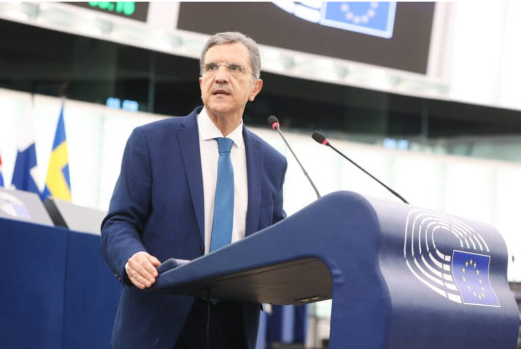 Πιέζει την Κομισιόν ο Γιώργος Αυτιάς: «Επισπεύστε τα μέτρα για φθηνό ρεύμα»