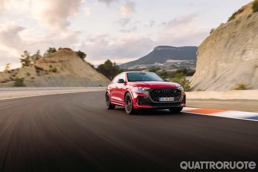Audi RS Q8 Performance: Δύο ψυχές, ένα σώμα