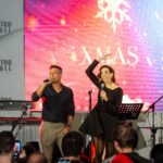 Φωταγωγήθηκε το Χριστουγεννιάτικο δέντρο στο Athens Metro Mall