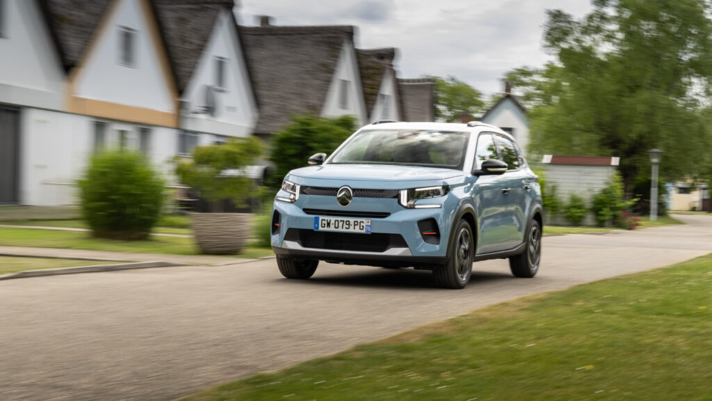 Το νέο Citroen C3 καίει ήδη καρδιές!