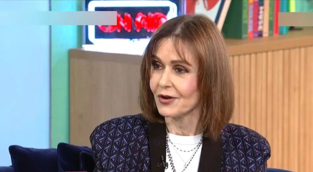 Κάτια Δανδουλάκη: «Στην γιορτή μου ήμουν σπίτι, κλειδωμένη στο δωμάτιο»
