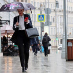 Φθινοπωρινά looks με γυναικεία πουκάμισα: Πώς να δημιουργήσετε κομψές εμφανίσεις για κάθε περίσταση