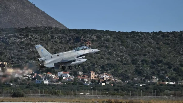 F-16 VIPER: Η κούρσα για τη νέα ψηφιακή ασπίδα της Πολεμικής Αεροπορίας