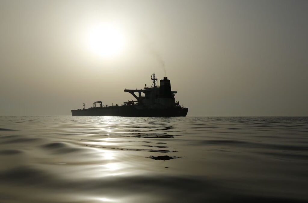 Bloomberg: Χίος και Λέσβος τα νέα hotspots παράνομης διακίνησης ρωσικού πετρελαίου