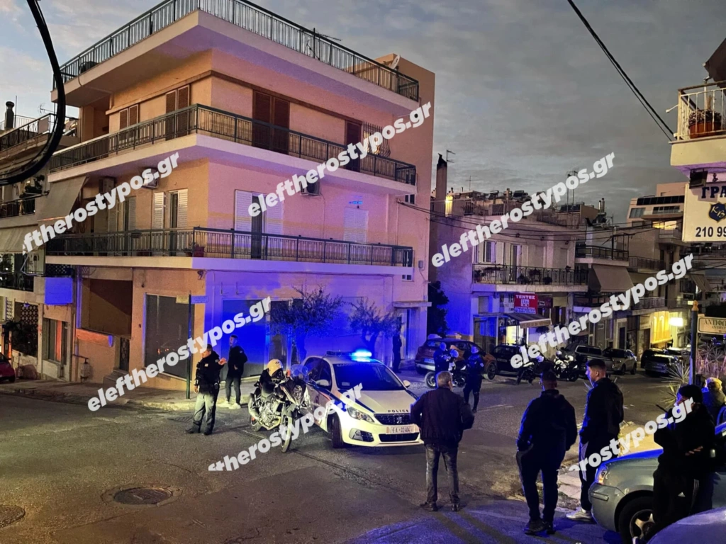 Ηλιούπολη: Άφαντος ο δράστης που απειλούσε τη σύζυγό του με καραμπίνα – Σε κατάσταση συναγερμού η ΕΛΑΣ