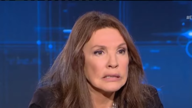 Αποκαλυπτική η Βάνα Μπάρμπα: Το πρόβλημα υγείας, η σχέση με την κόρη της και η συγκίνηση για τον θάνατο της μητέρας της [βίντεο]