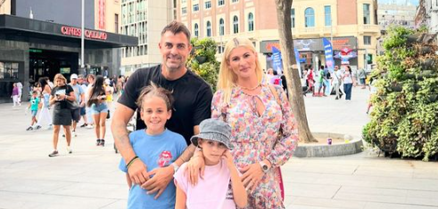 Χανταμπάκης-Πηλιάκη: Η κόρη τους Μαλένα, υπέγραψε στην Ατλέτικο Μαδρίτης [εικόνες- βίντεο]