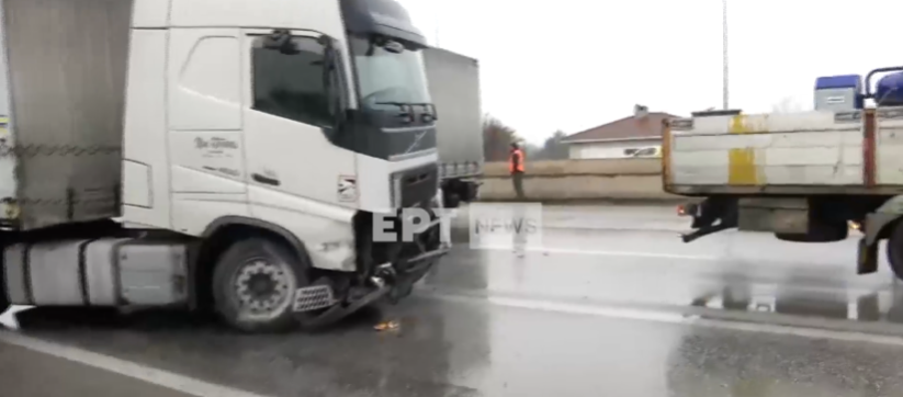 Κυκλοφοριακές ρυθμίσεις στην Θεσσαλονίκη: Νταλίκα δίπλωσε στη Σίνδο