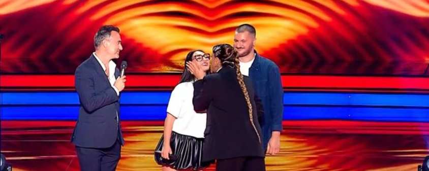The Voice – Παπαρίζου: Ξαφνιάστηκε με πρώην διαγωνιζόμενη – «Είναι ένα από τα παιδιά μου, δεν τα κατάφερα στη ζωή μου να κάνω»