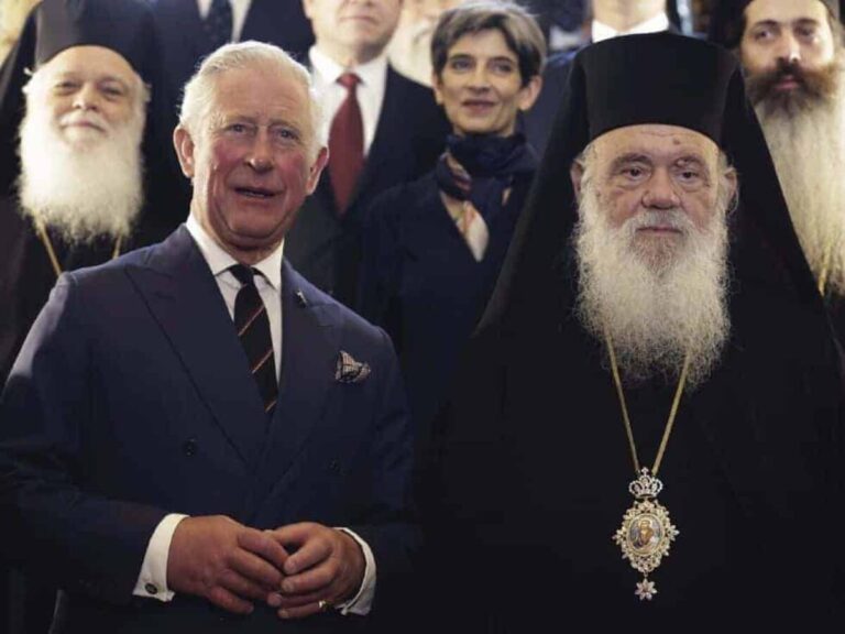 Βασιλιάς Κάρολος: Ένα βήμα πιο κοντά στην ελληνική καταγωγή του – «Οι Ορθόδοξοι δεν είναι διεφθαρμένοι» – Ζήτησε τη βοήθεια του Γέροντα Εφραίμ