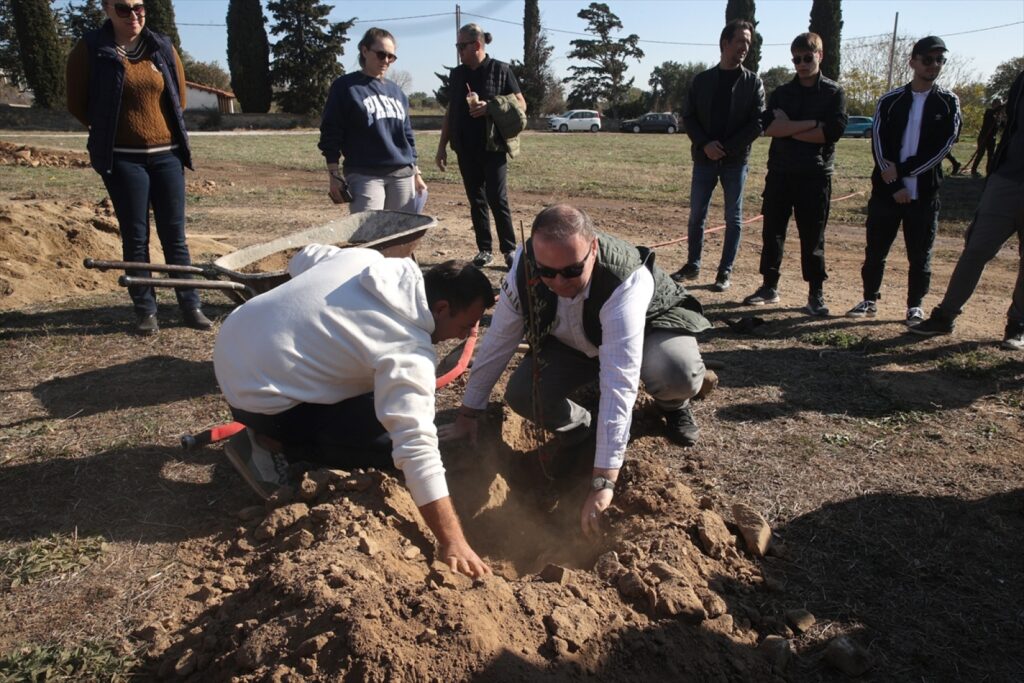 Οργή παρατρεχάμενων του Τουρκικού Προξενείου Κομοτηνής μετά τη στήριξη στον μουφτή της Κομοτηνής