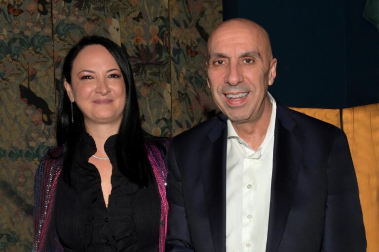 Μεγάλη συμμετοχή στη βραδιά της Άντζελας Μαρίας Ρουσογιαννάκη για τις εκλογές του ΕΒΕΑ