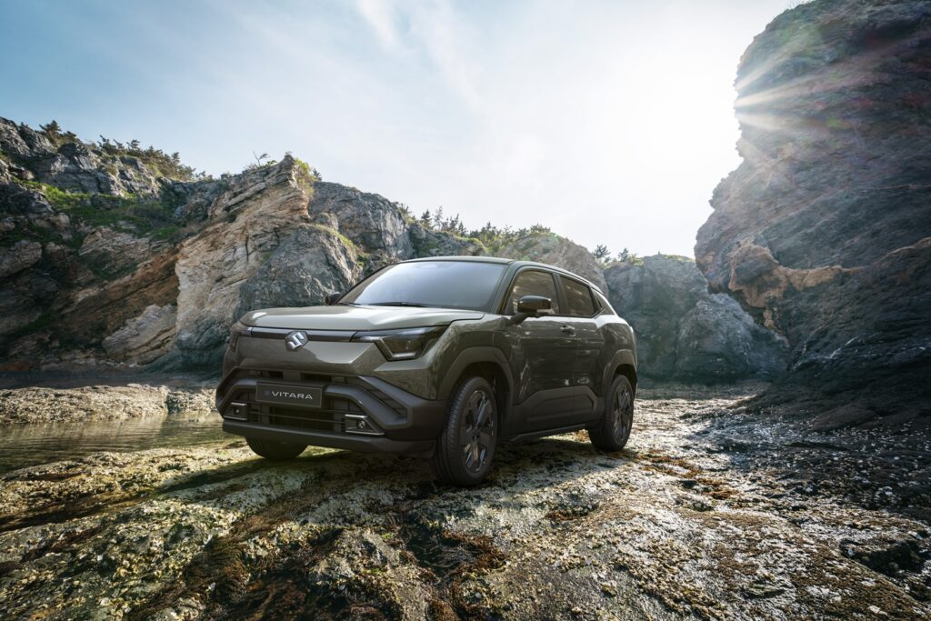 Η Suzuki παρουσίασε το νέο αμιγώς ηλεκτρικό e Vitara